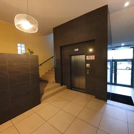 Lido Aparthotel 3*
